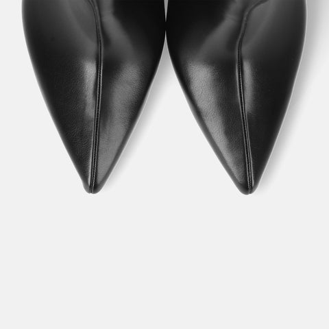 予約：2025AW：ポインテッドトゥ ショートブーツ（m81006）ブラック/mamian（マミアン）