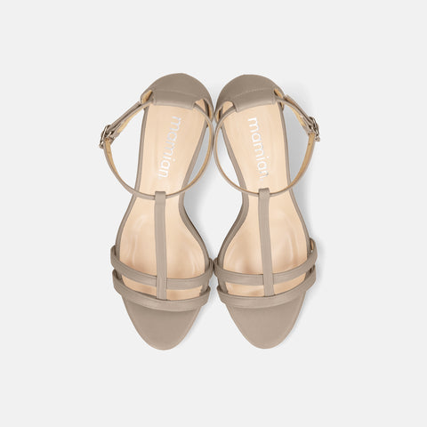 15% OFF: 2024SS: T-strap simple sandals (724) beige